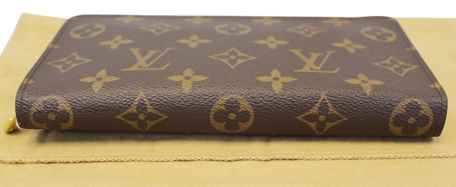 Louis Vuitton Zipper Wallet 