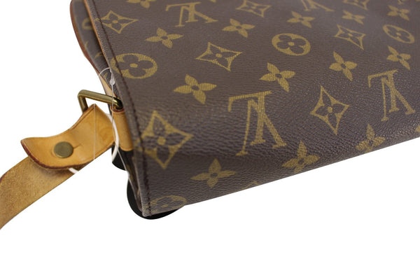 LOUIS VUITTON Monogram Canvas Cartouchiere GM Messenger Bag