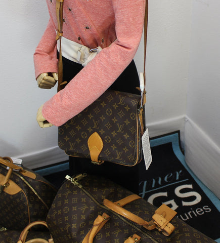 LOUIS VUITTON Monogram Canvas Cartouchiere GM Messenger Bag