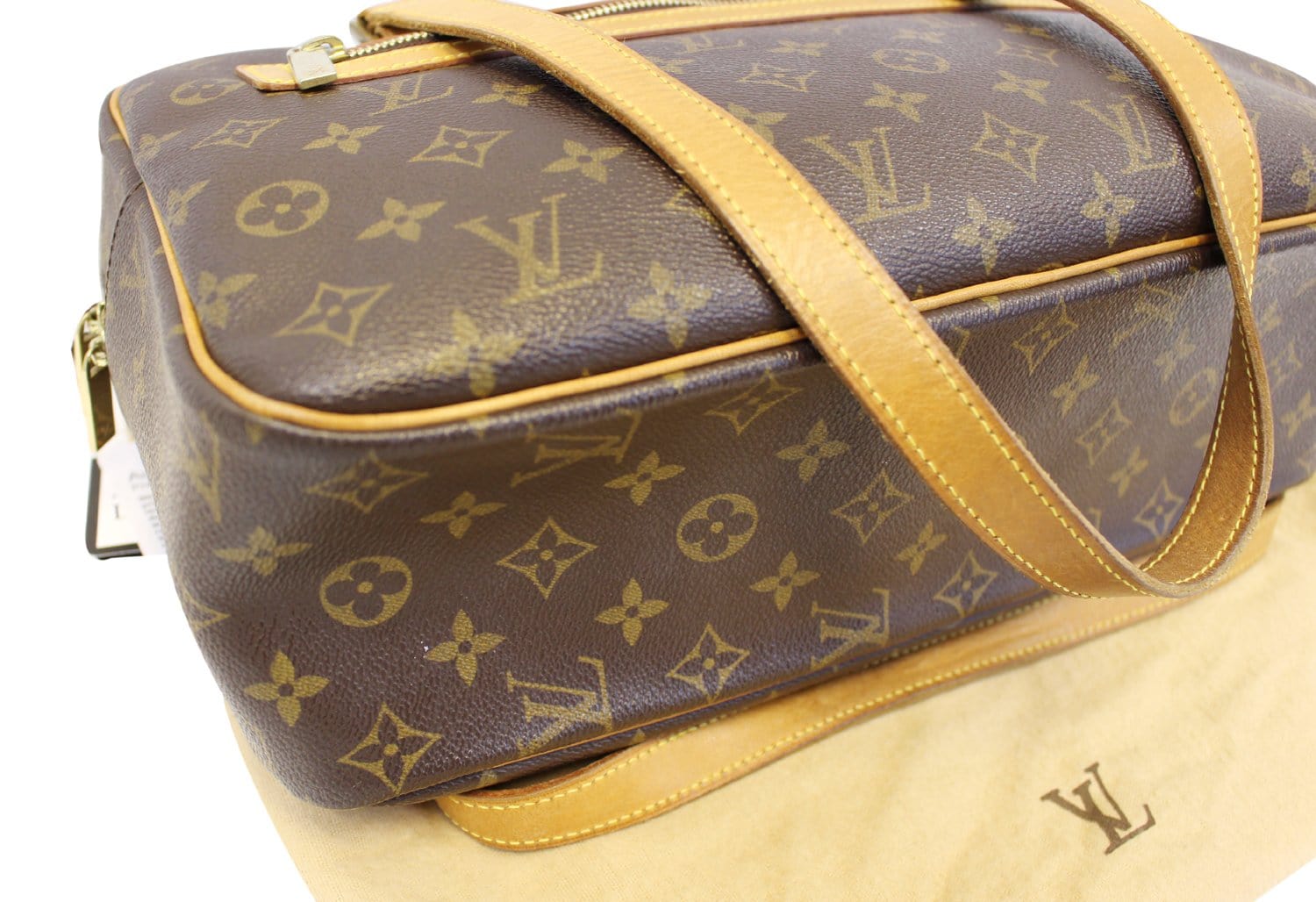 Louis Vuitton 2003 pre-owned Monogram Cite GM shoulder bag - ShopStyle