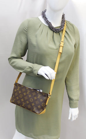 LOUIS VUITTON Monogram Canvas Trotteur Crossbody Bag