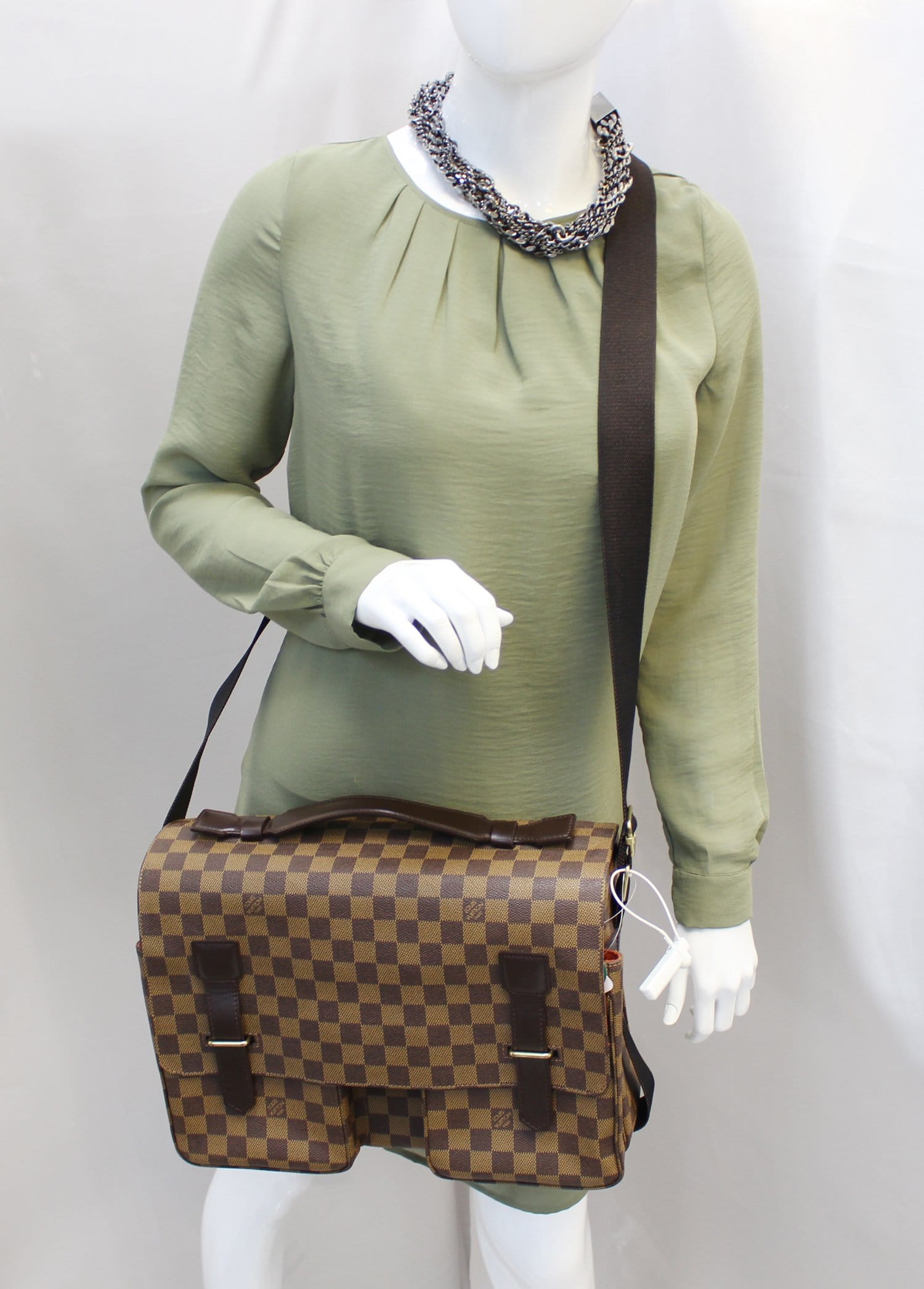 Louis Vuitton Damier Ebene Vintage Broadway Messenger Bag – Season 2 Consign