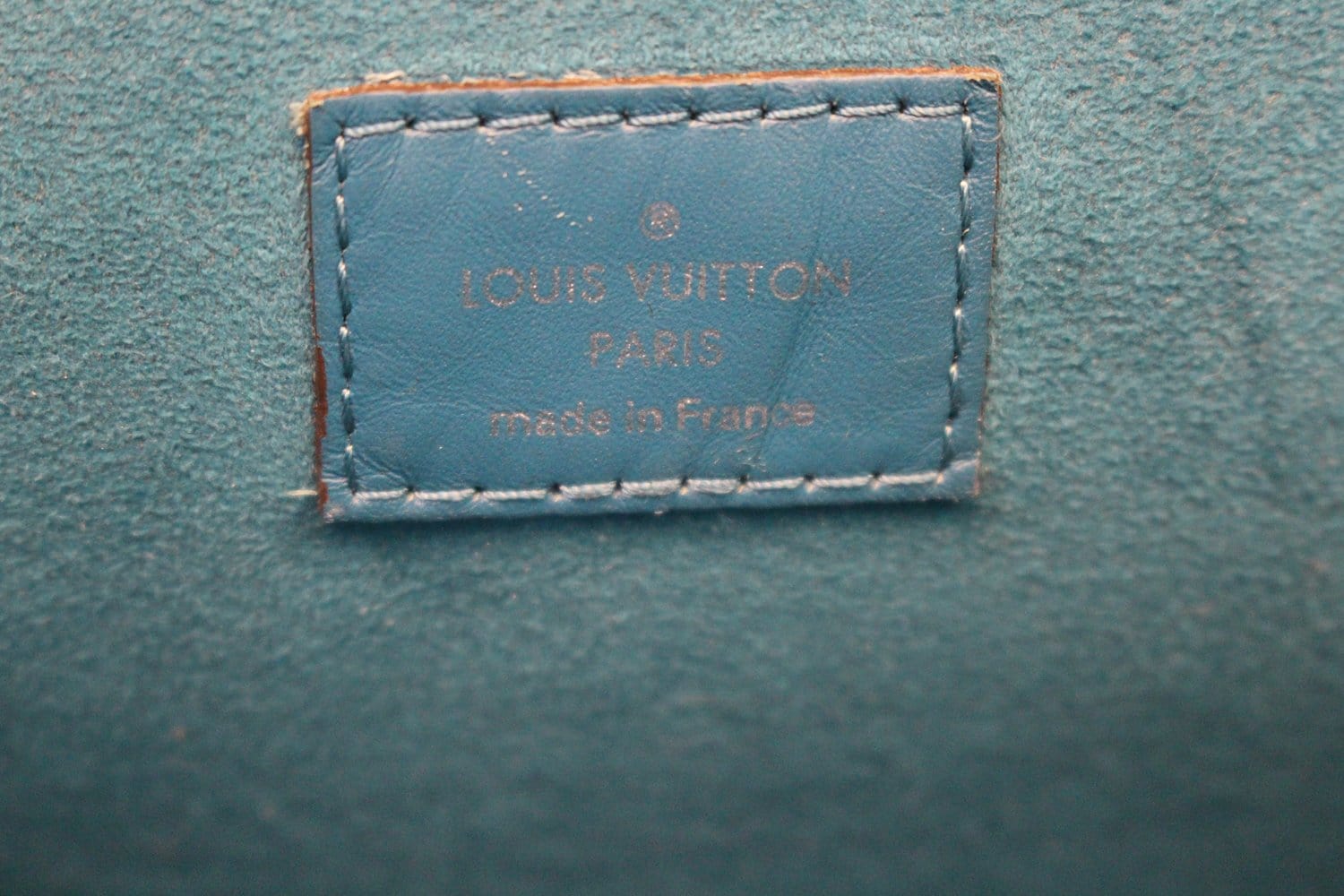Authentic Pre Owned Louis Vuitton Neverfull MM w/ Cyan Epi Leather