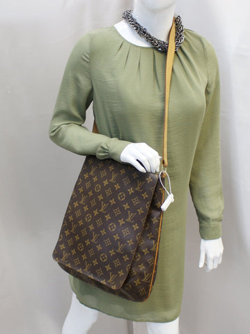 LOUIS VUITTON Musette Salsa GM Monogram Crossbody Shoulder Bag