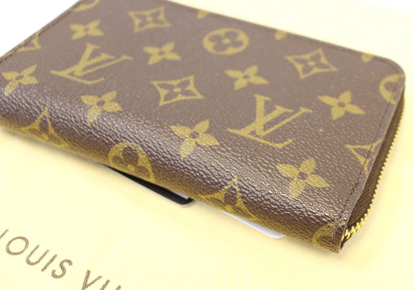LOUIS VUITTON Monogram Canvas Zippy Compact NM Wallet