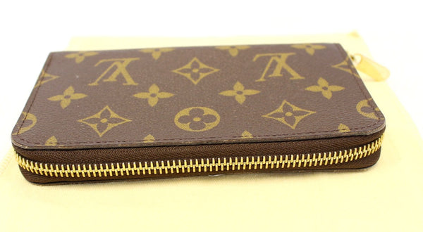 LOUIS VUITTON Monogram Canvas Zippy Compact NM Wallet