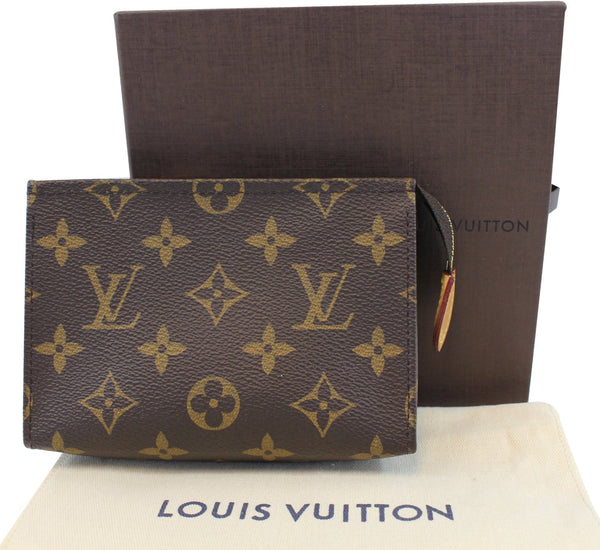 LOUIS VUITTON Monogram Poche Toilette 15 Cosmetic Case