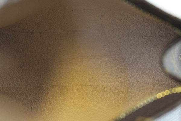 LOUIS VUITTON Monogram Poche Toilette 15 Cosmetic Case