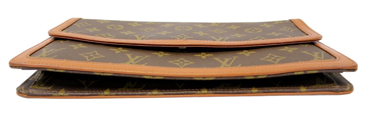 LV Pochette Dame PM Clutch Bag - With Grommets & Chain