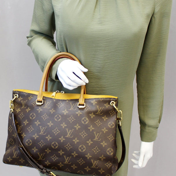 LOUIS VUITTON Safran Monogram Canvas Pallas 2Way Shoulder Bag
