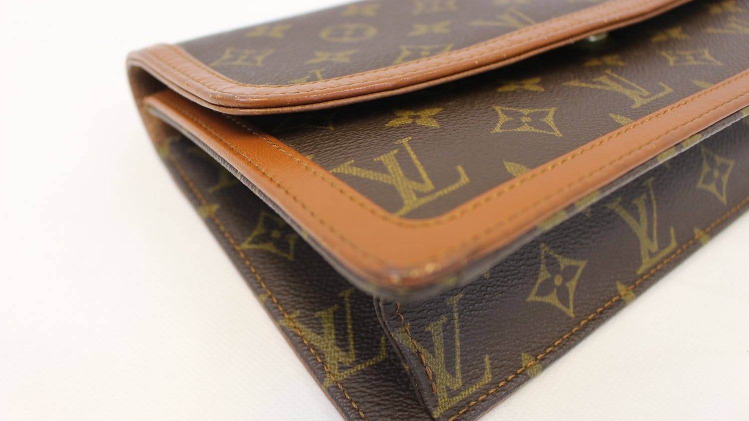 Louis Vuitton Monogram Pochette Dame GM Envelope Clutch Leather