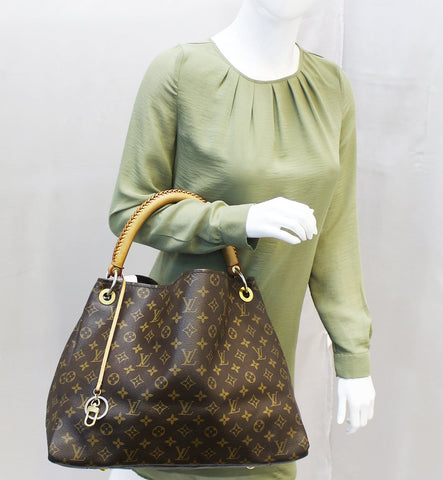 LOUIS VUITTON Artsy MM Monogram Canvas Tote