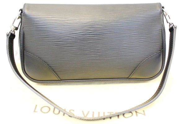 LOUIS VUITTON Black Epi Leather Segur Pochette Bag
