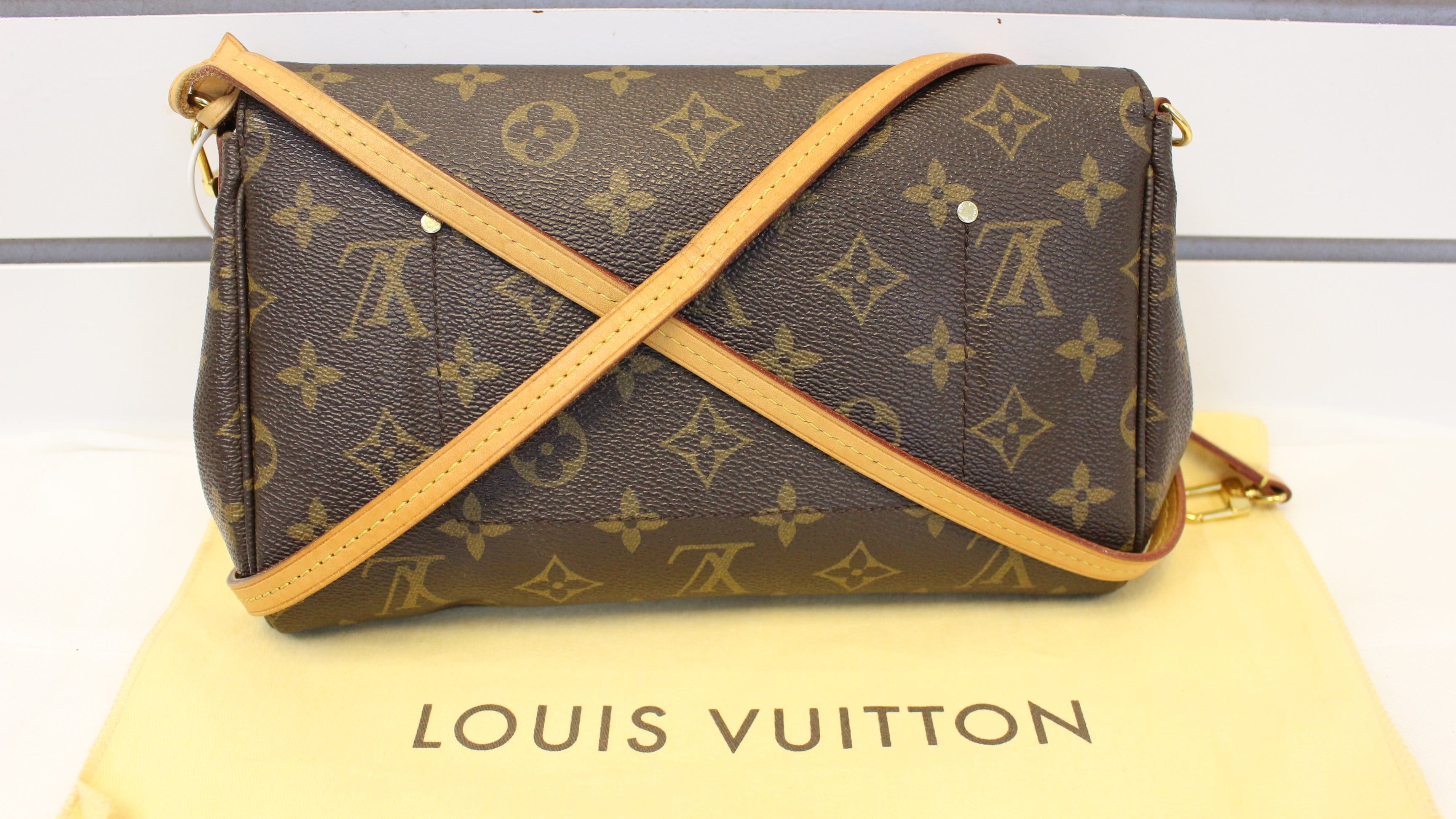 Louis Vuitton Vintage - Favorite MM clutch - women - Brown