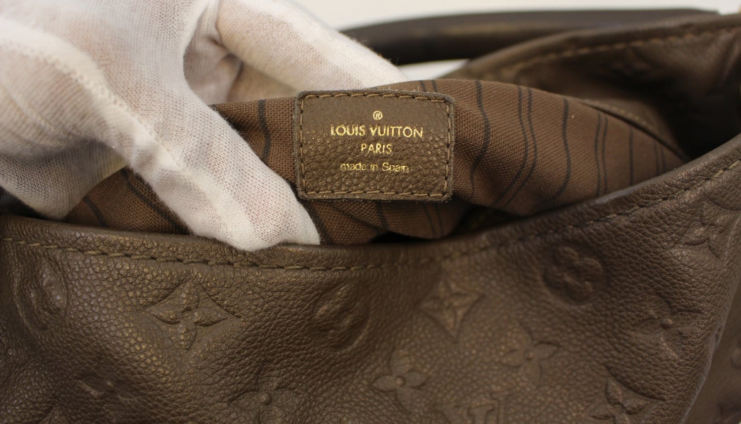 Louis Vuitton Ombre Empreinte Artsy MM - Ann's Fabulous Closeouts