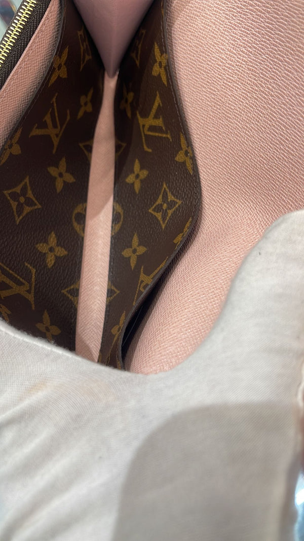 Louis Vuitton Emilie Monogram Wallet Rose Ballerine  - Inside