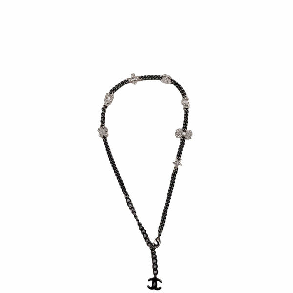 Chanel CC Star Pearl Round Metal Necklace in Silver - Front