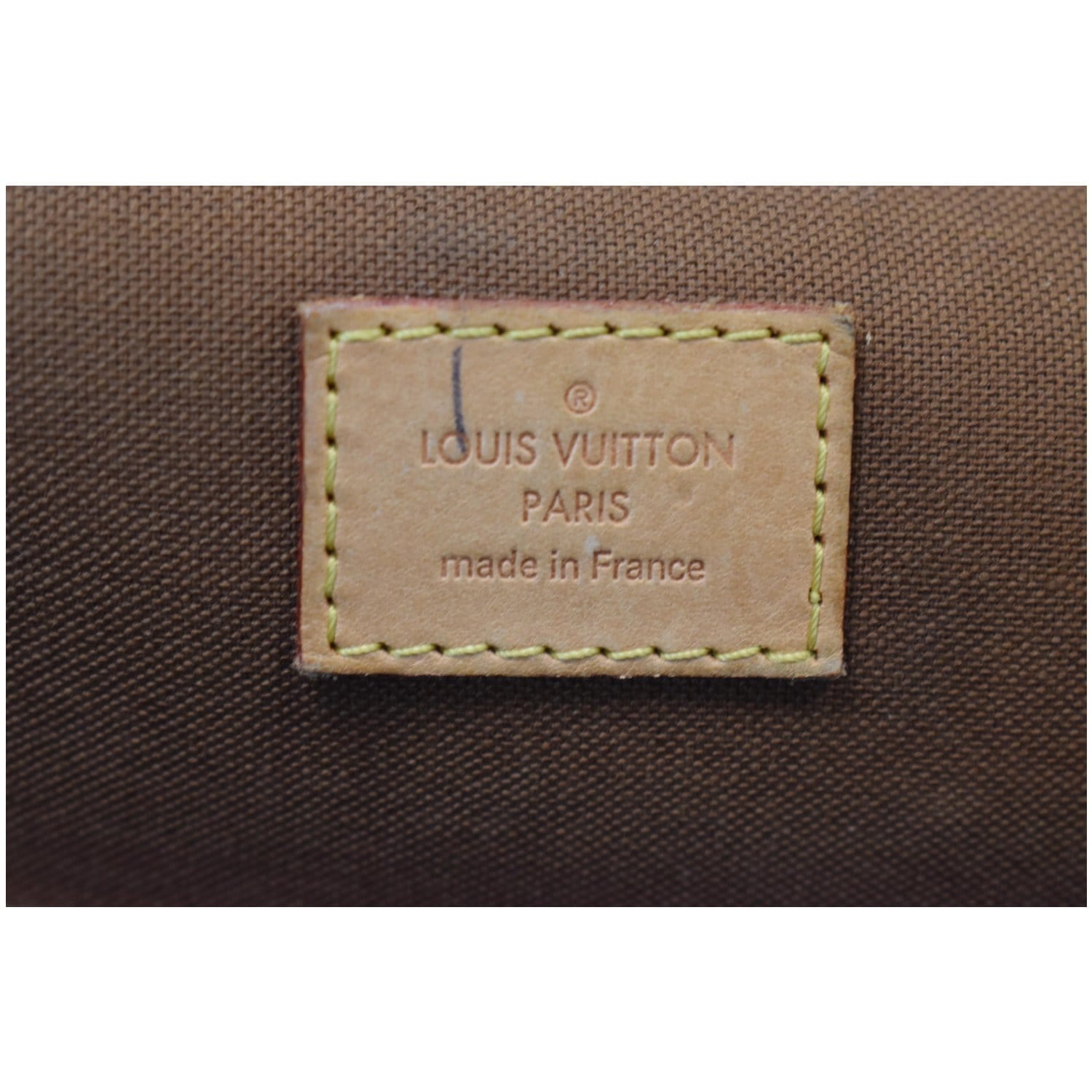 Louis Vuitton Bosphore Messenger Bag Monogram Canvas GM at 1stDibs