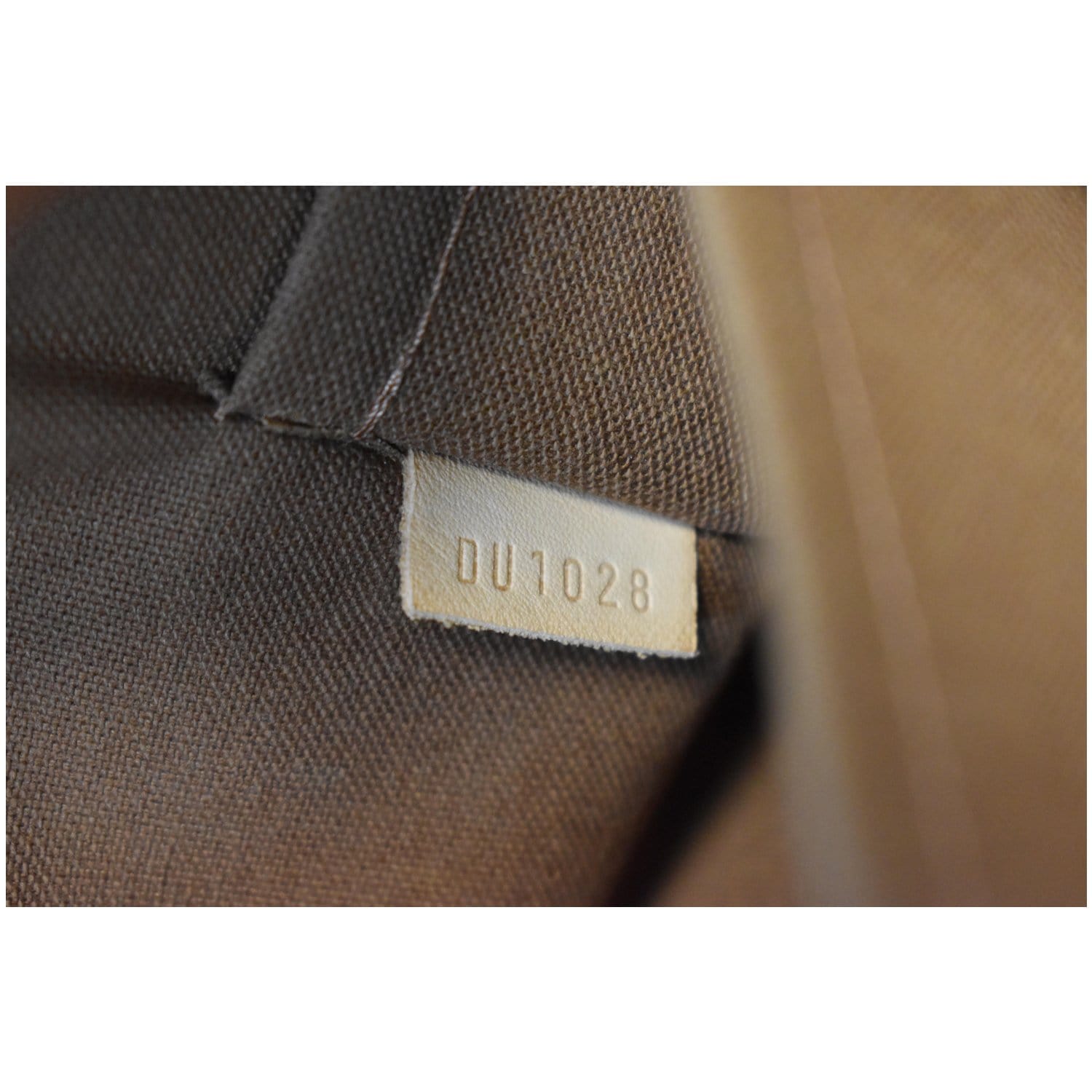 Louis Vuitton Monogram Canvas Bosphore GM Messenger Bag (SHF-21295) – LuxeDH