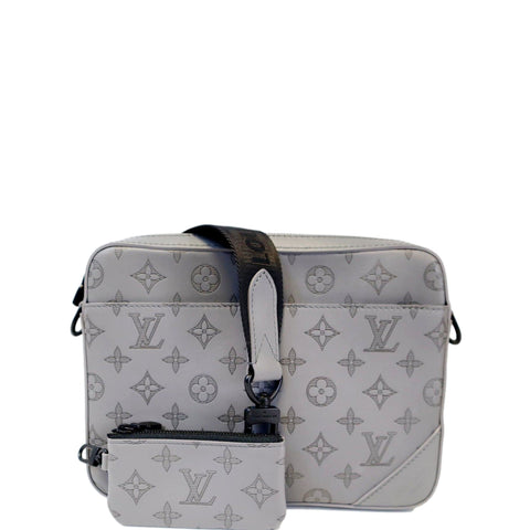 LOUIS VUITTON Duo Messenger Monogram Shadow Leather Shoulder Bag Grey