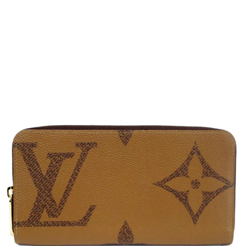 LOUIS VUITTON Giant Monogram Reverse Zippy Wallet Brown